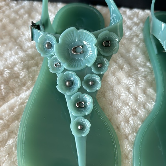 Brand New COACH JELLY SANDALS Tea Rose T-STRAP Sandals SIZE 7 Marine BLUE - Picture 3 of 8